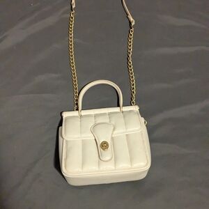Coach Willis Top Handle 18 Women's Bag - Brass/Chalk